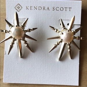 Kendra Scott Starburst Stud pearl earrings